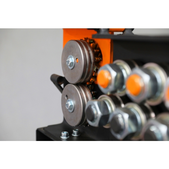 Prościarka PR6/8-7 rolkowa - manualna prościarka do drutu